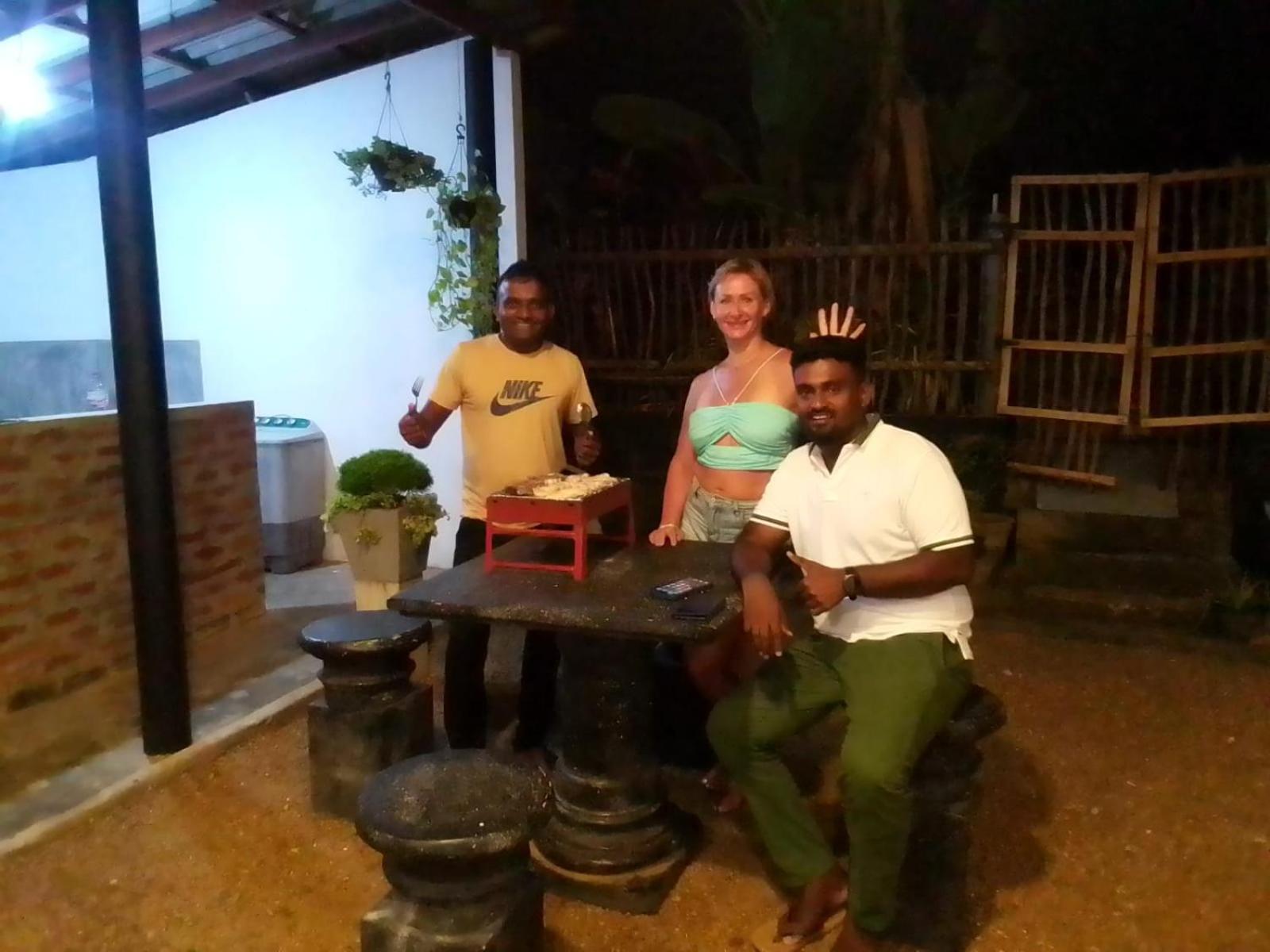 Sisi'S Place Bentota Bagian luar foto